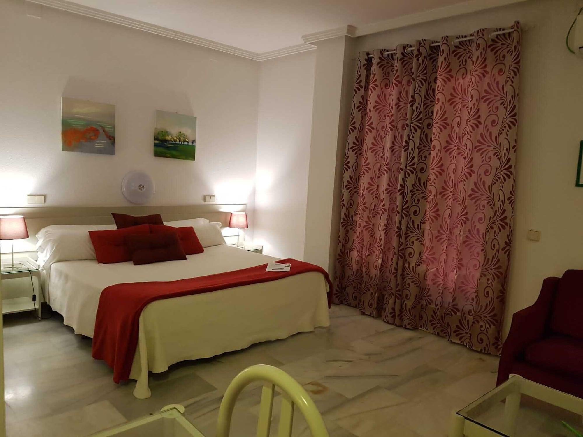 Hospedium Hotel Apartamentos Simon Verde Μαϊρένα δελ Αλχαράφε Εξωτερικό φωτογραφία