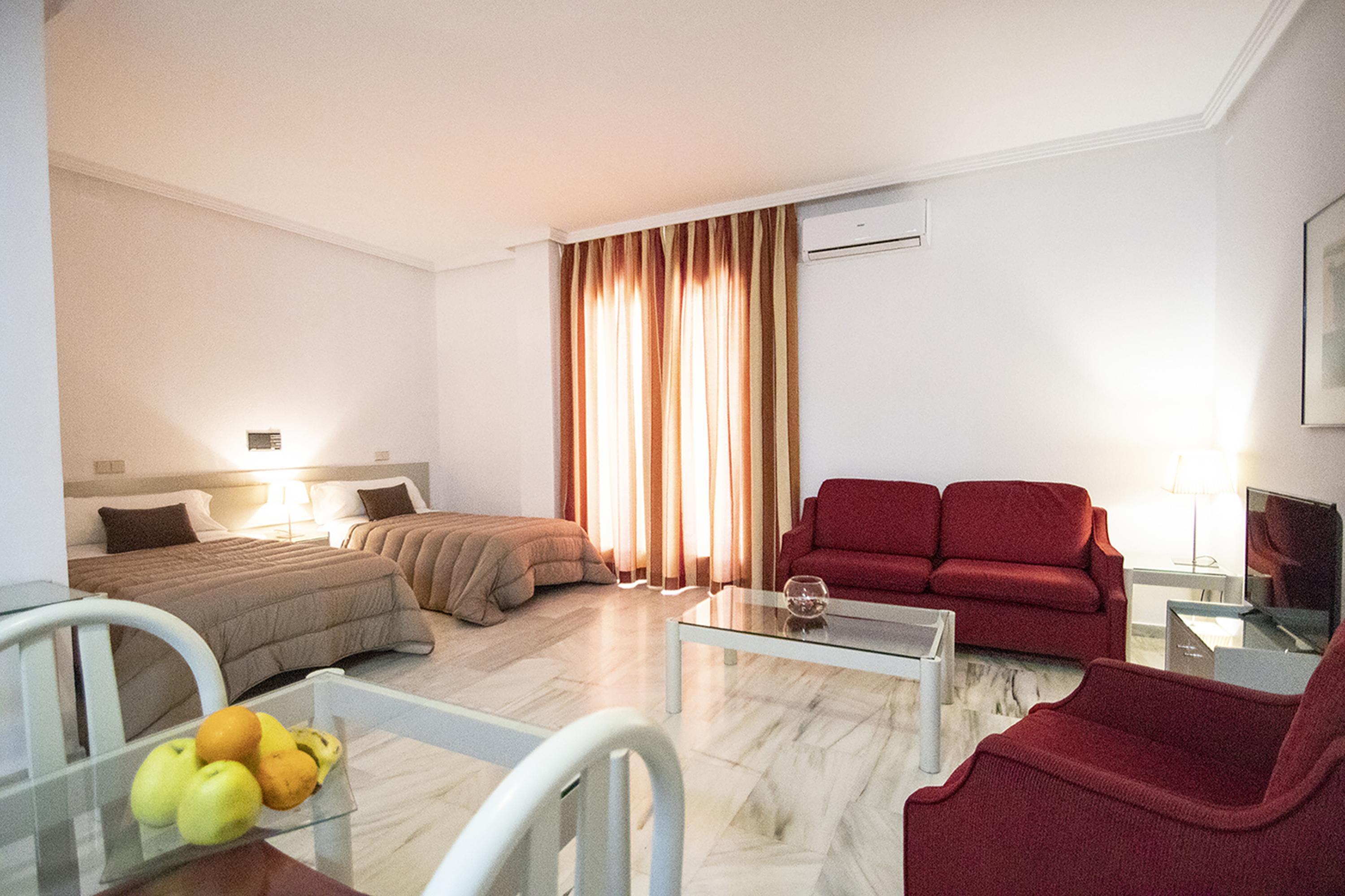 Hospedium Hotel Apartamentos Simon Verde Μαϊρένα δελ Αλχαράφε Εξωτερικό φωτογραφία