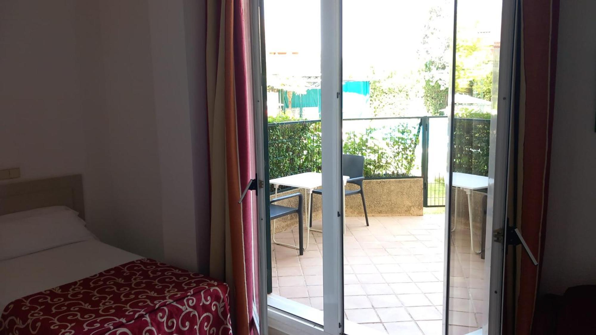 Hospedium Hotel Apartamentos Simon Verde Μαϊρένα δελ Αλχαράφε Δωμάτιο φωτογραφία